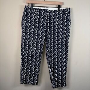 Crown & Ivy Elephant Pattern Capri Pant Size 10P